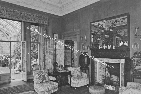 GLASLOUGH HOUSE  SMALL DRAWING ROOM